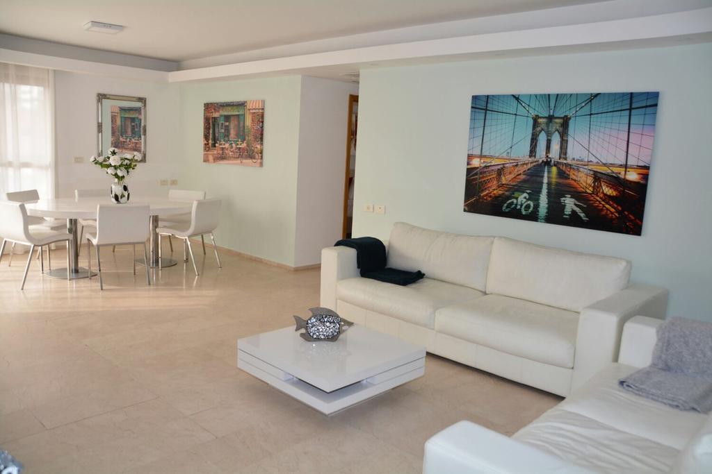 Sweethome26 Luxury Apartment Eilat / Free Parking Buitenkant foto
